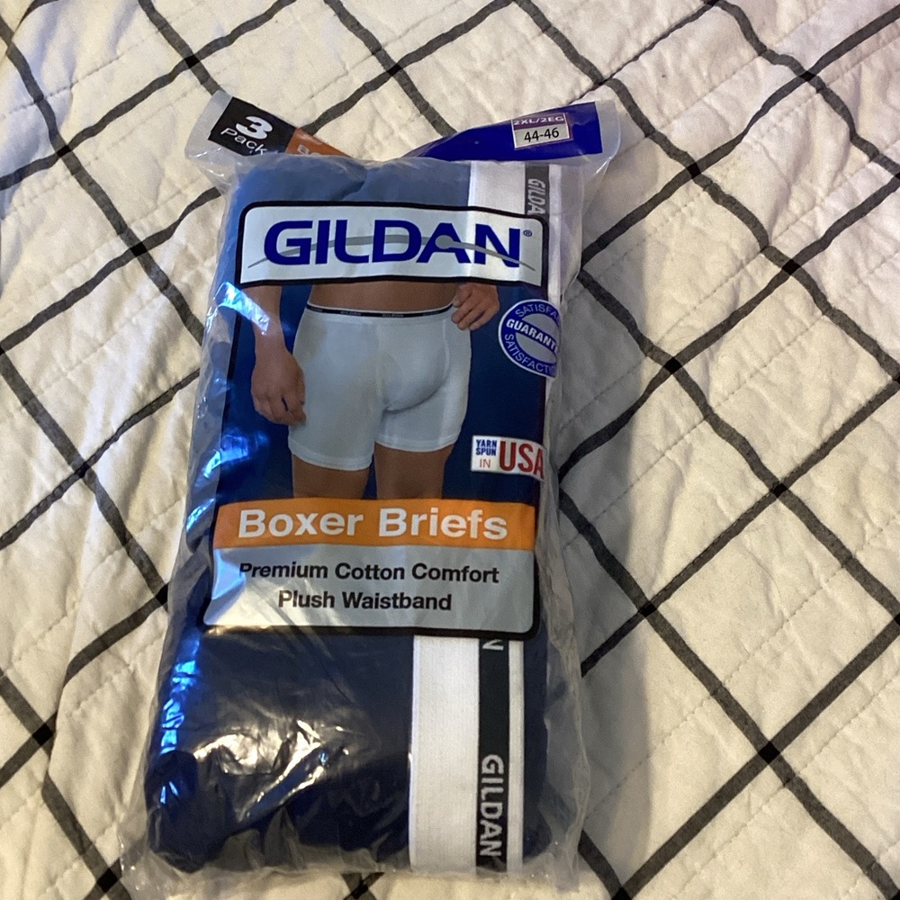 Gildan mens boxer briefs 3pack, size 2x